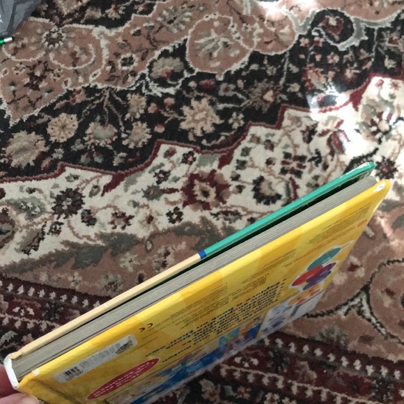 Baby Einstein first look and find educational early learning children’s book - Picture 4 of 13